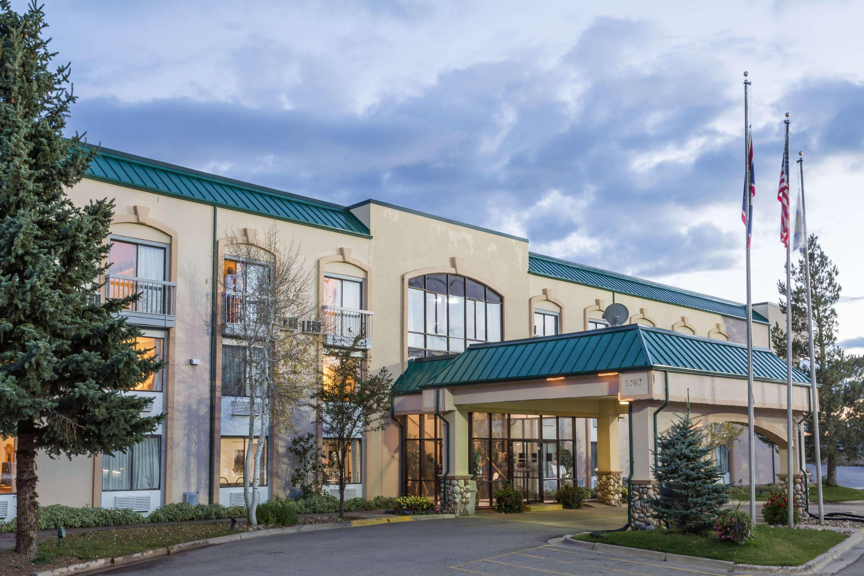 Days Inn By Wyndham Evanston Wy Exteriör bild